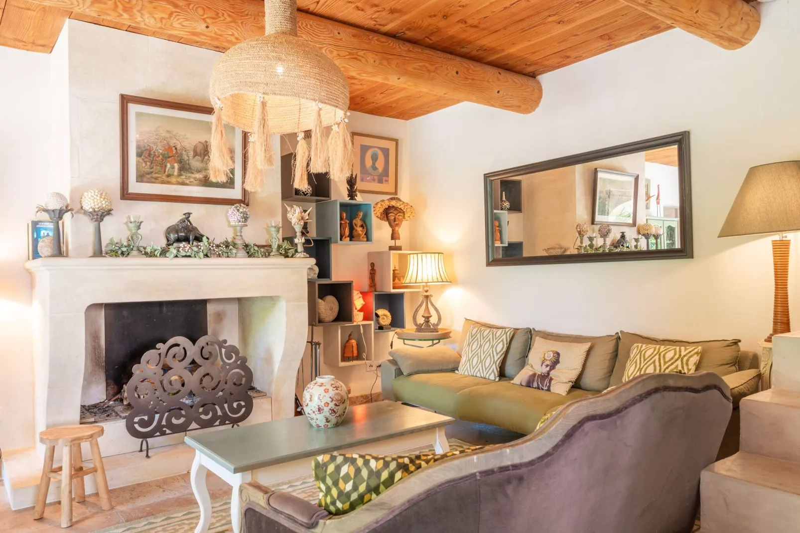 Mas authentique à Paradou Alpilles-Living room