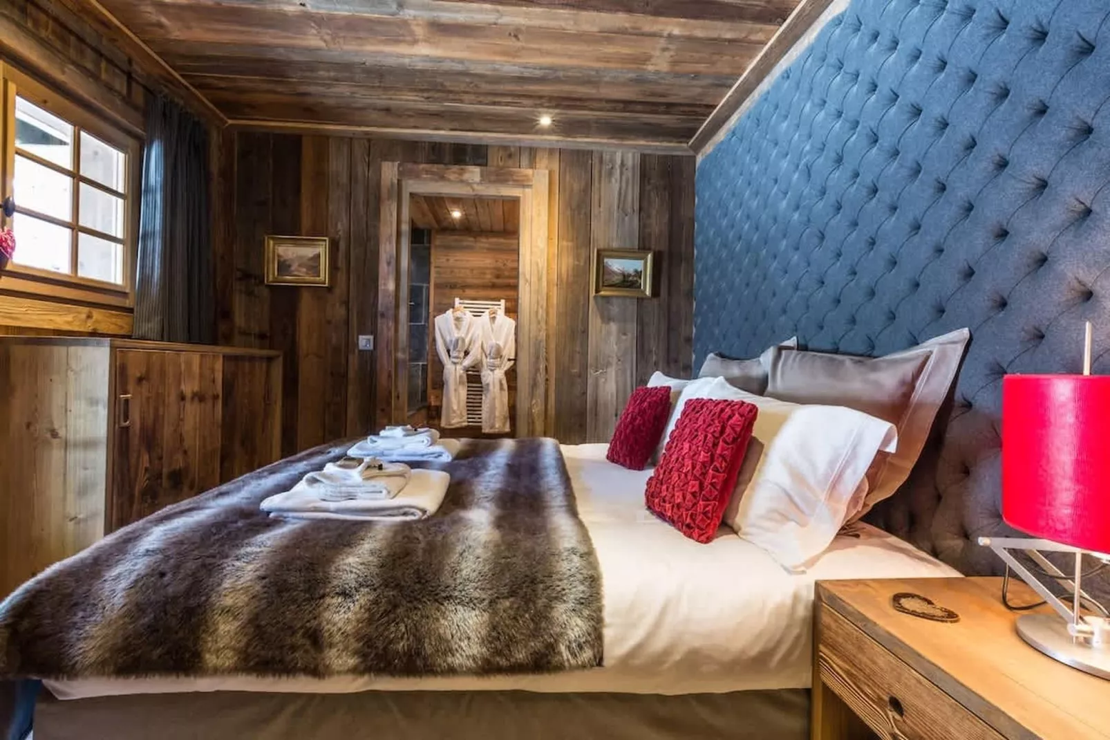 Chalet de luxe tout comfort avec jacuzzi sauna-Chambre