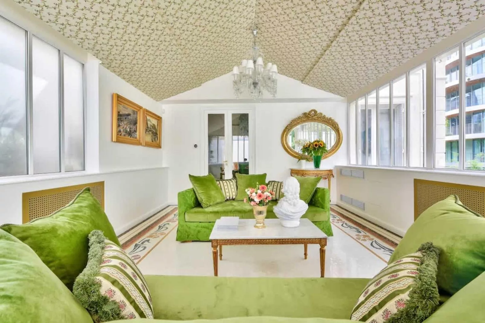 Noble demeure de luxe en plein coeur de Paris-Wohnzimmer