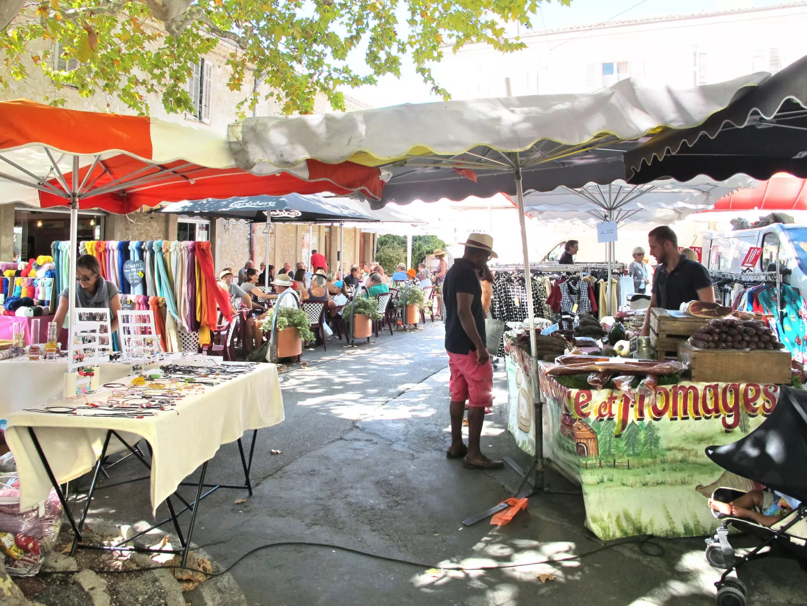 Hameaux de la Calade V6/8-Area