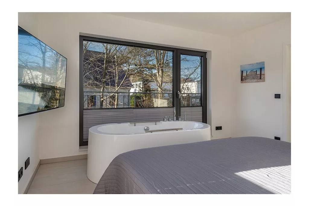 573043-Nicht zugeordnet