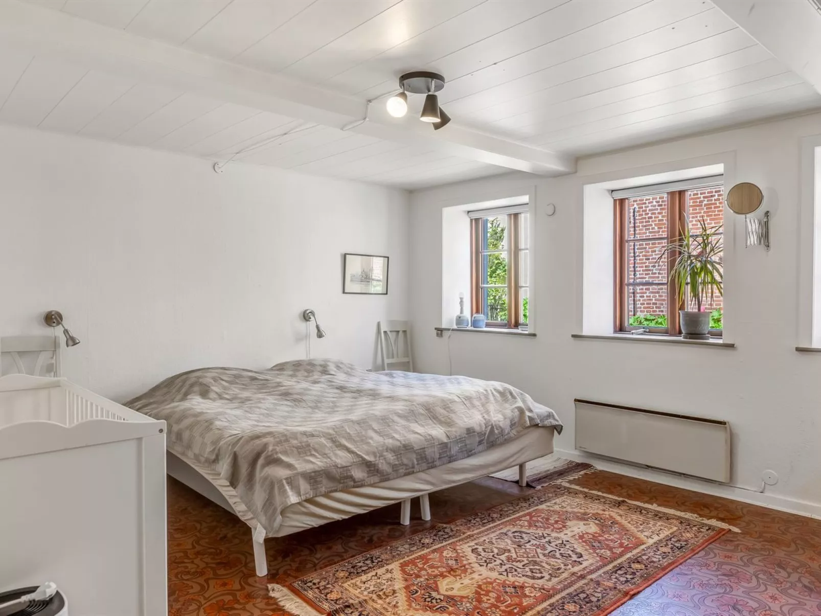 "Spase" - 23km from the sea - Drinnen