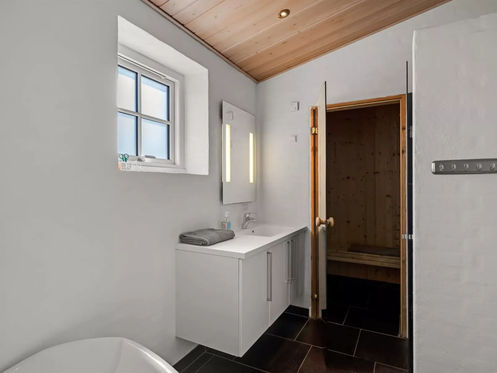 "Donco" - 3.2km from the sea - Inside