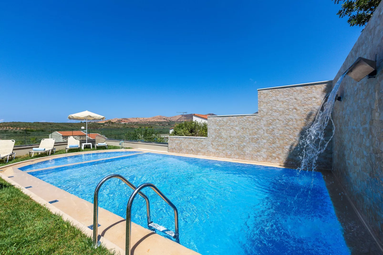 Petro Kampos Villa 3-Pool