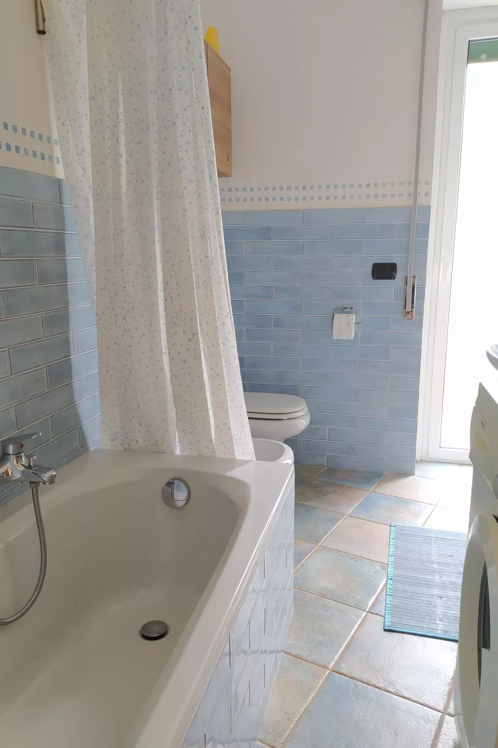 Castelletto al Mare - Image-tags.info