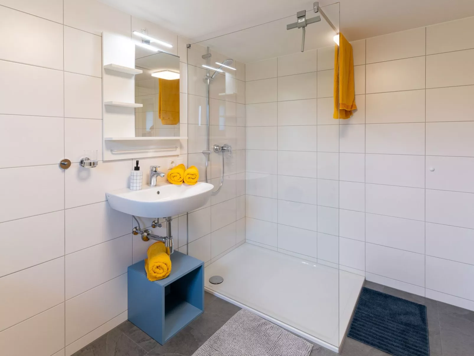 Liebevoll sanierte Wohnung in einem alten Bregenzerwälderhaus - Image-tags.info