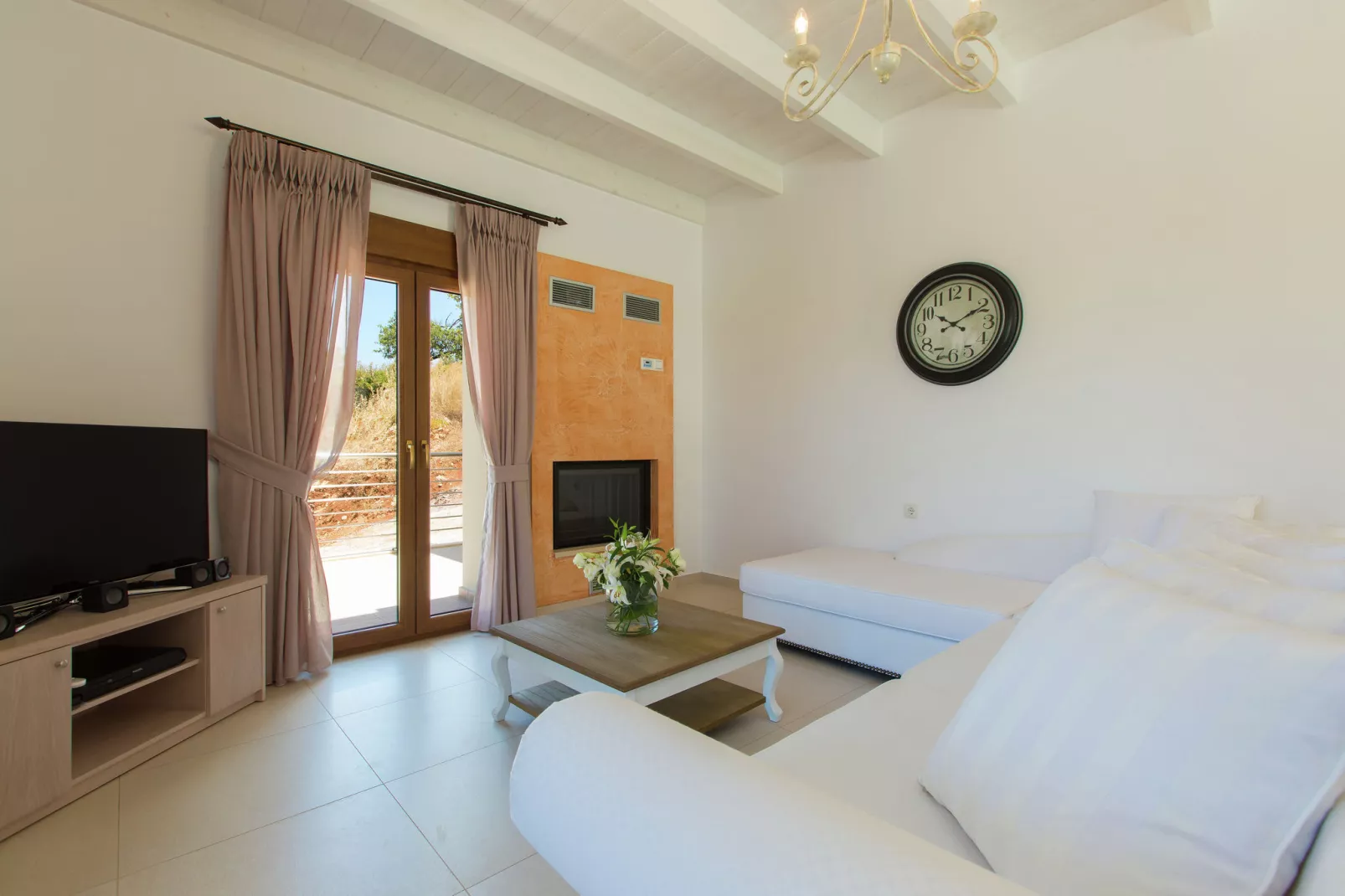 Petro Kampos Villa's-Living room