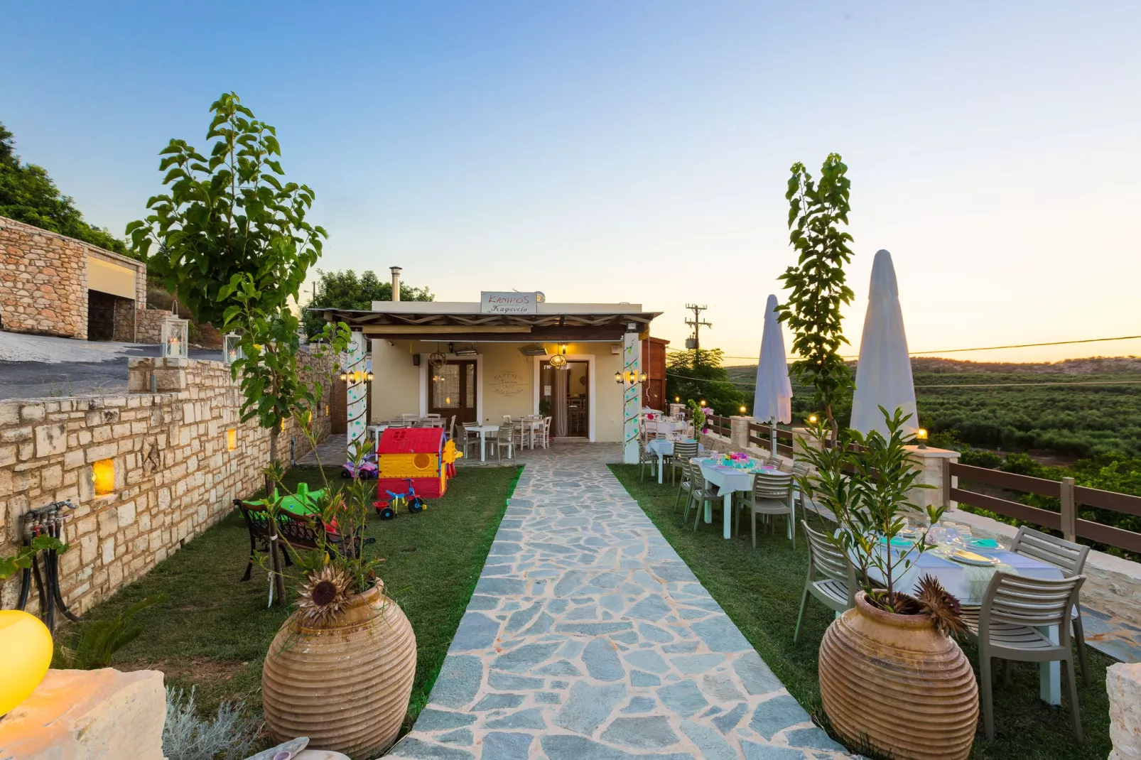 Petro Kampos Villa's-Facilities