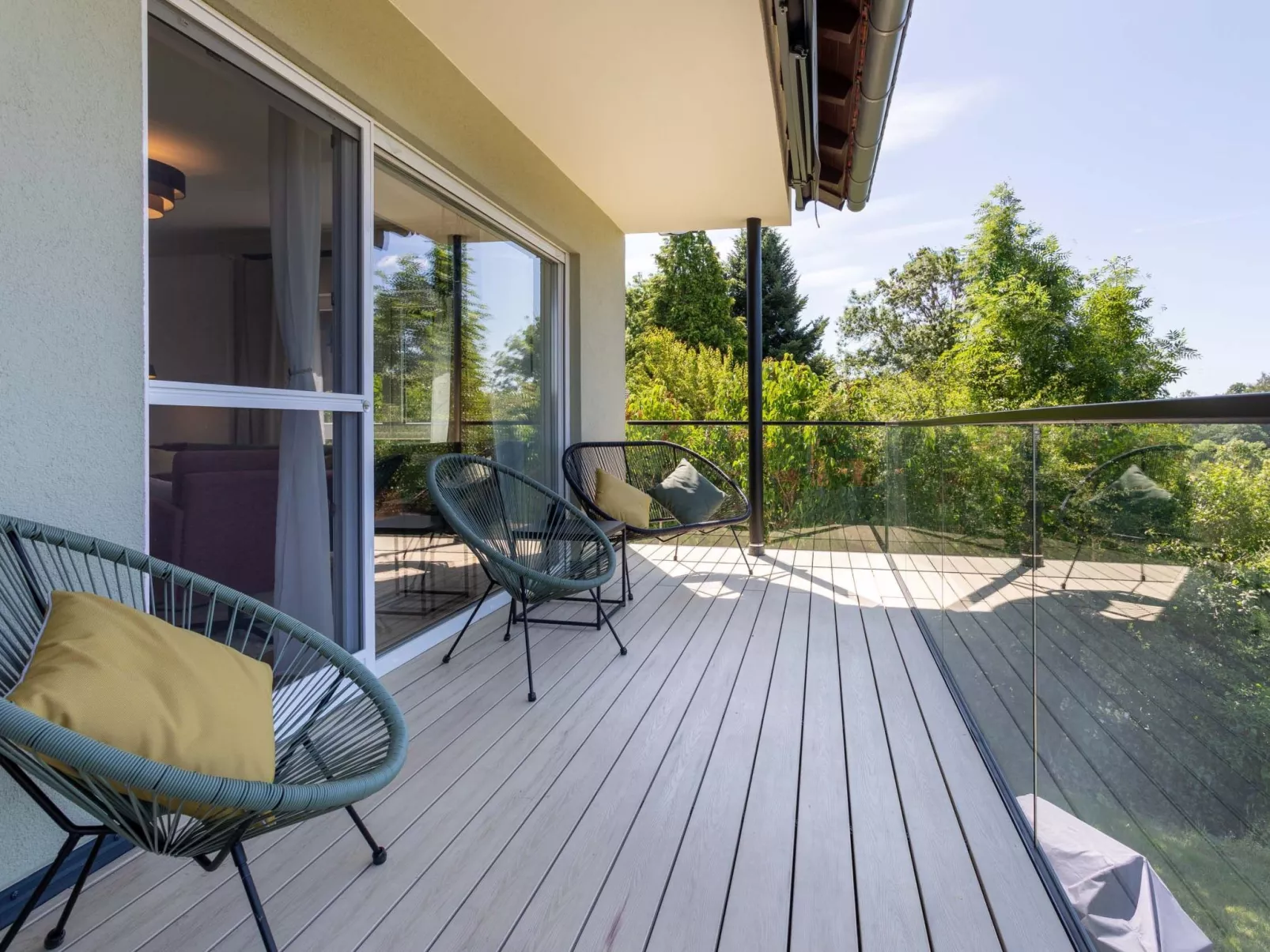 Overlook Lodge-Image-tags.info