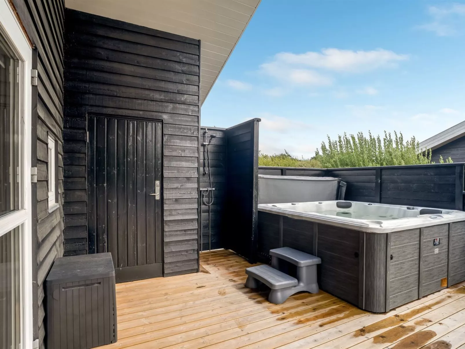 "Alisa" - 1.9km from the sea - Inside