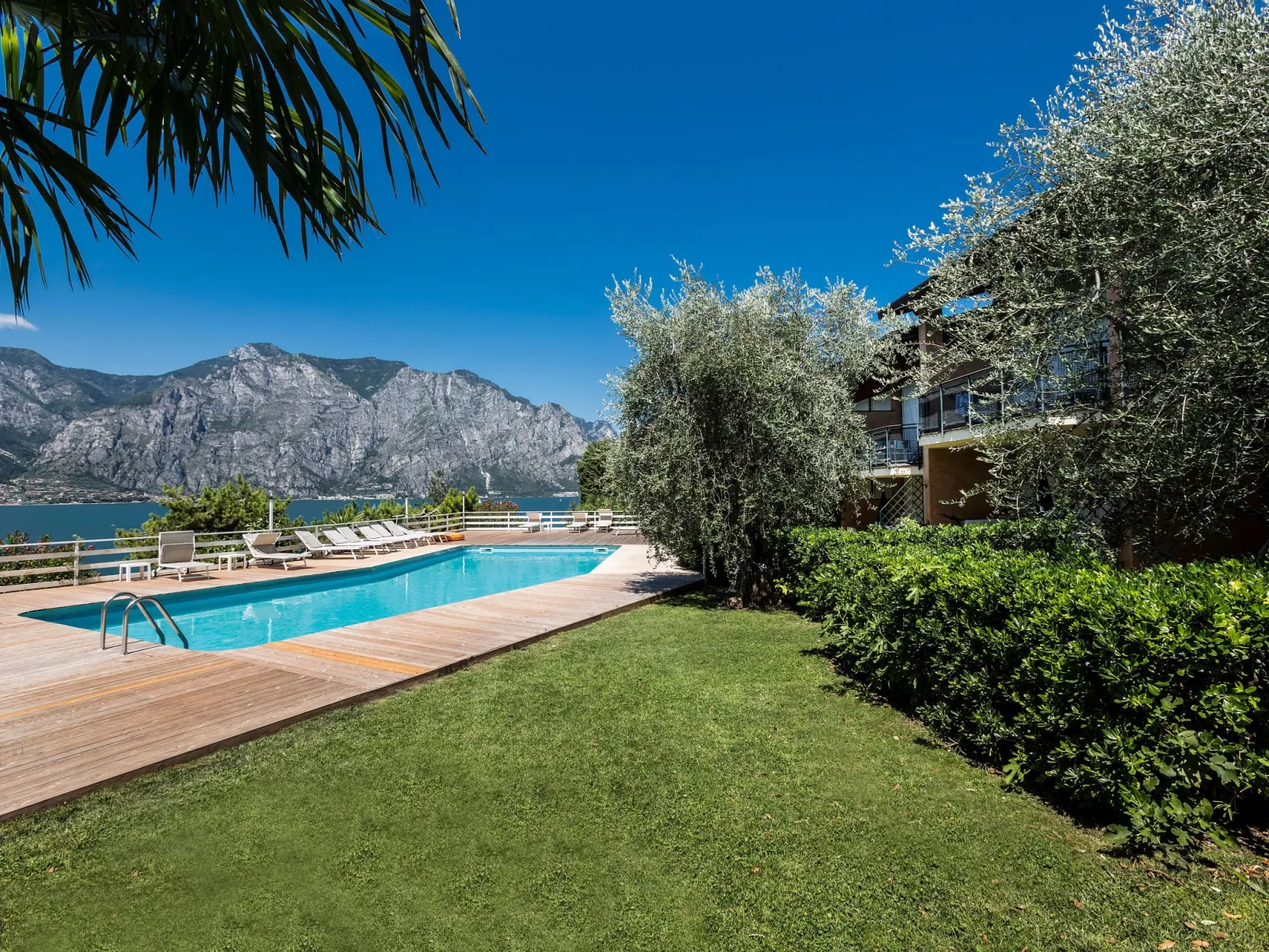 Studio mit Seeblick, BBQ und Gemeinschaftspool - Image-tags.info