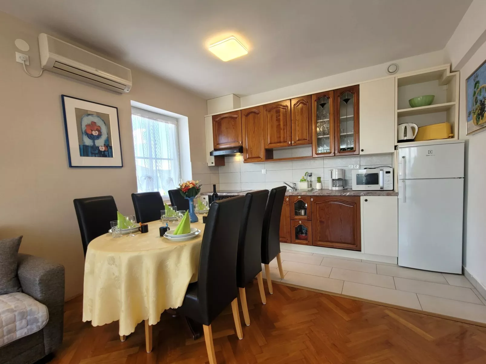 "Danica" mit Balkon - Image-tags.info