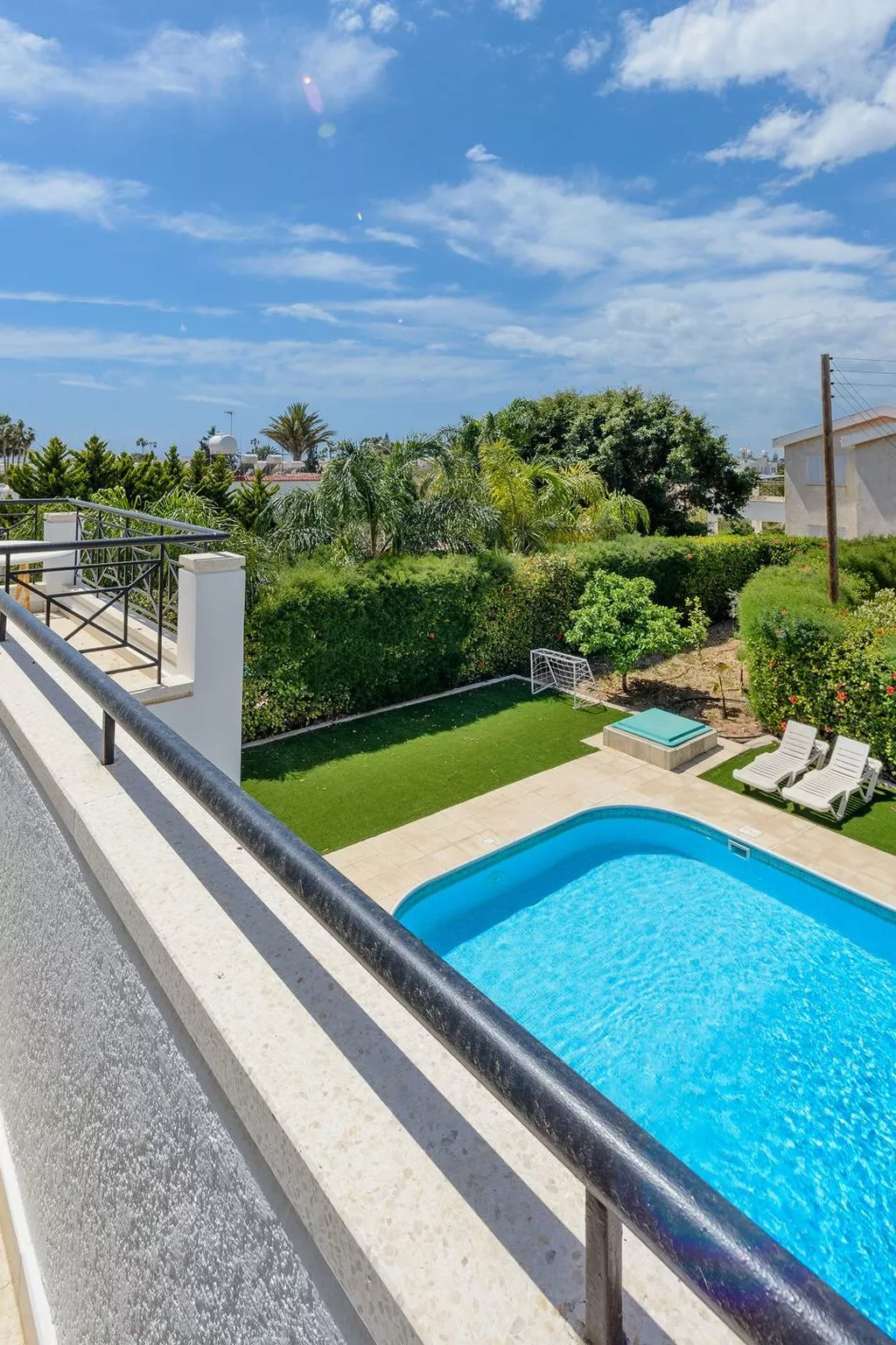 4-Schlafzimmer-Villa mit privatem Pool in Ayia Napa - Image-tags.info