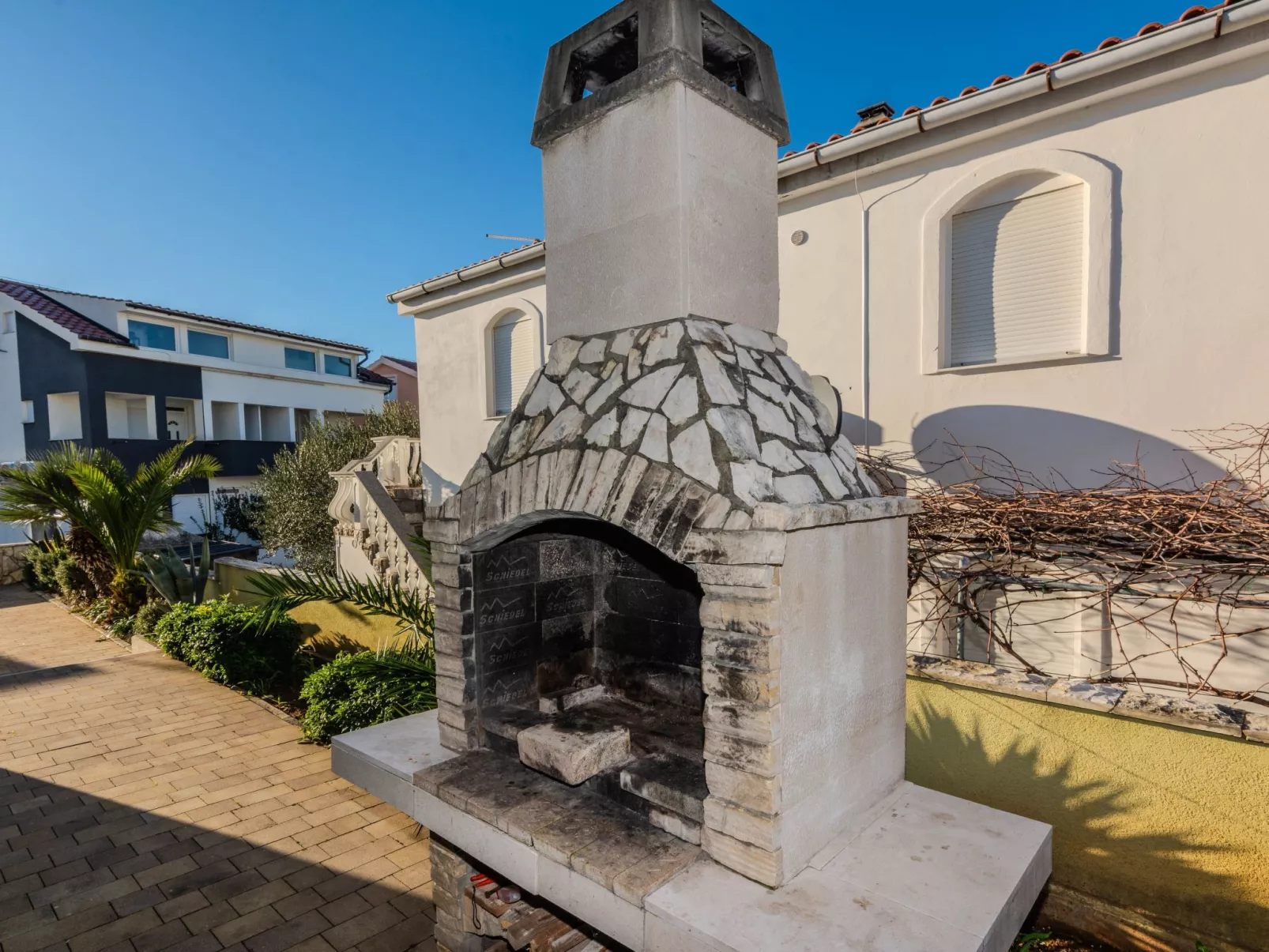 Apartment Mahnet 1 - Image-tags.info