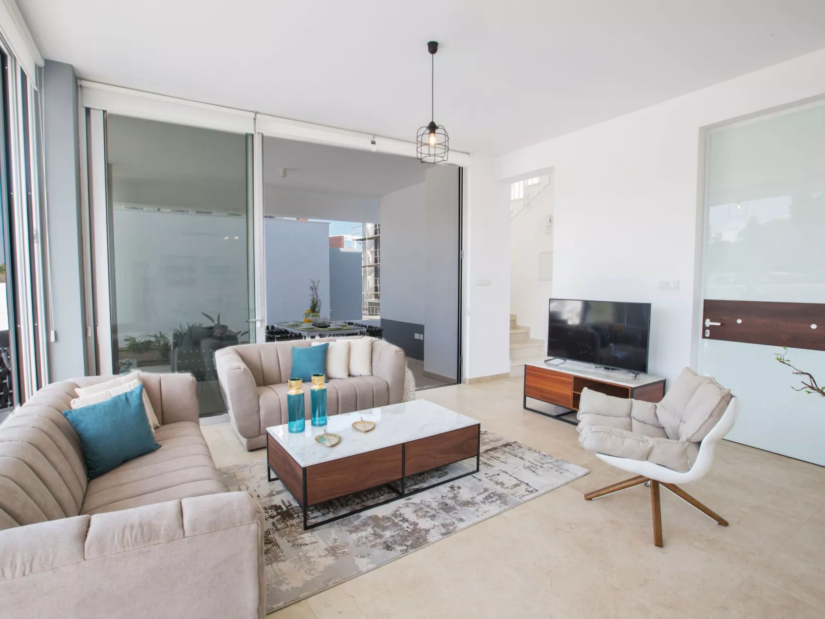 3-Schlafzimmer-Villa mit privatem Pool im Zentrum - Image-tags.info