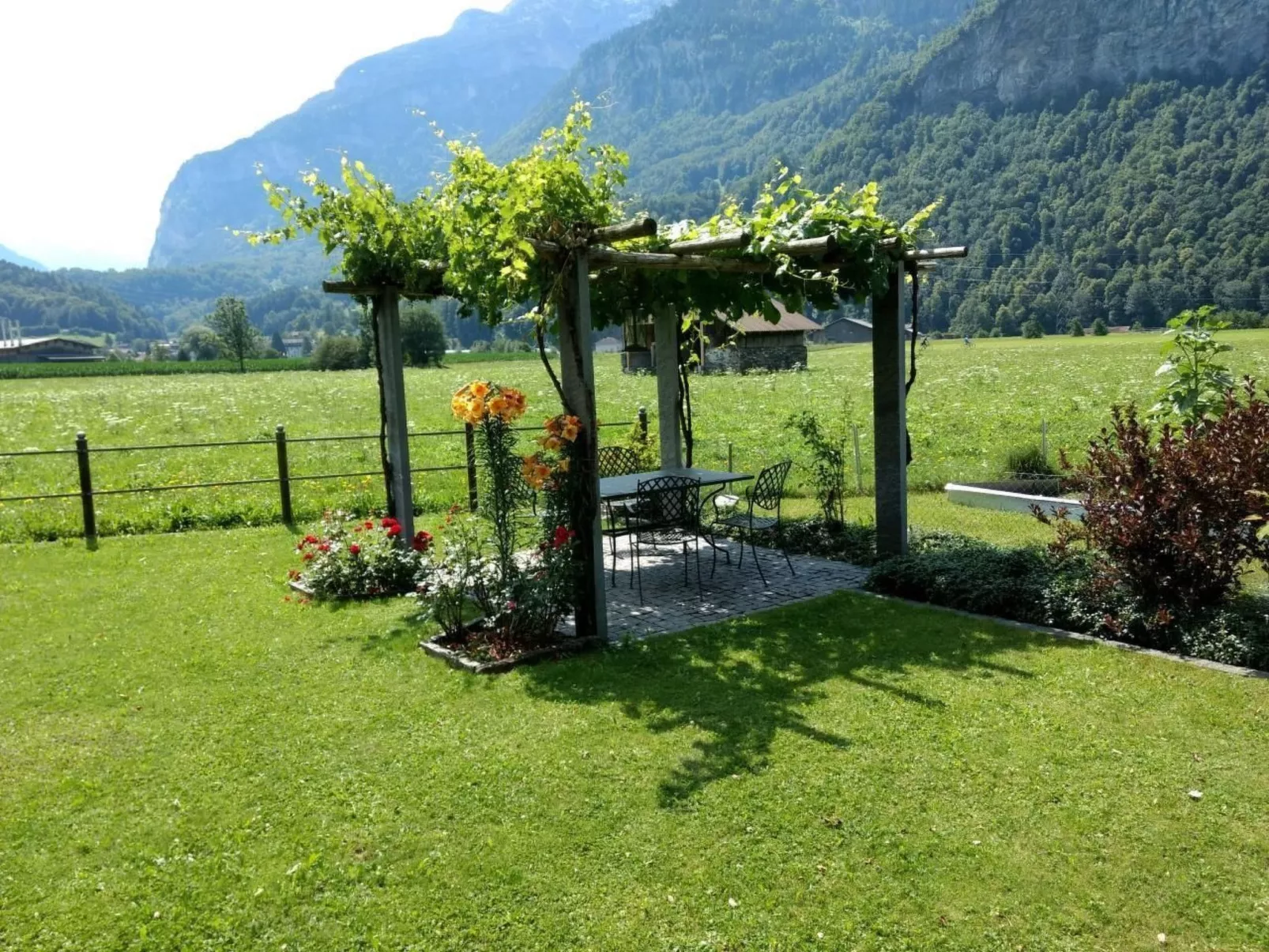 Mountain-Panorama EG 2-Bettwohnung - Draußen