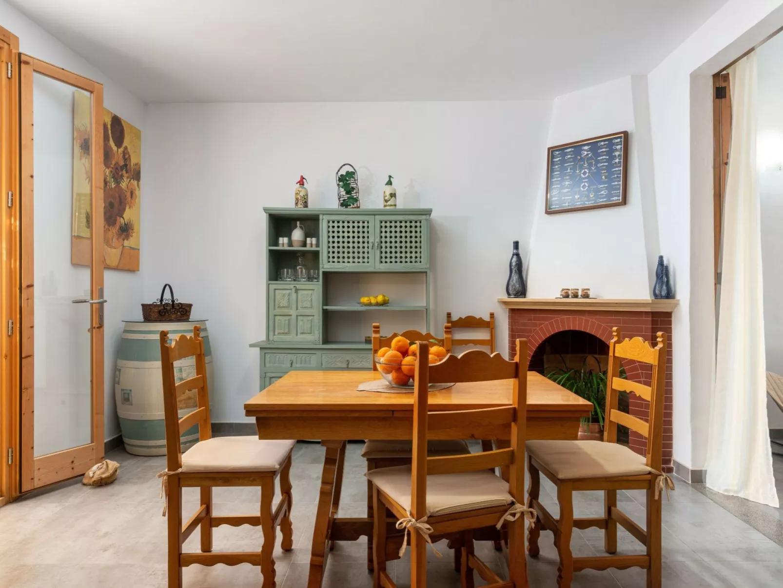 Gemütliches Stadthaus am Strand, 100 m vom Strand von Can Picafort entfernt - Image-tags.info