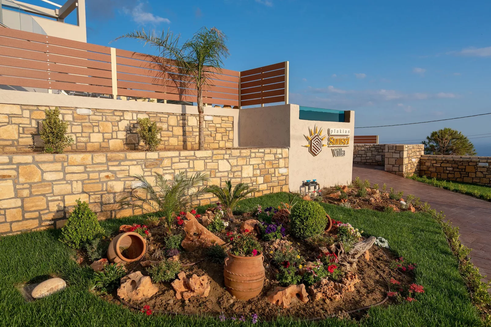 Plakias Sunset Villa - 7-Gardens summer