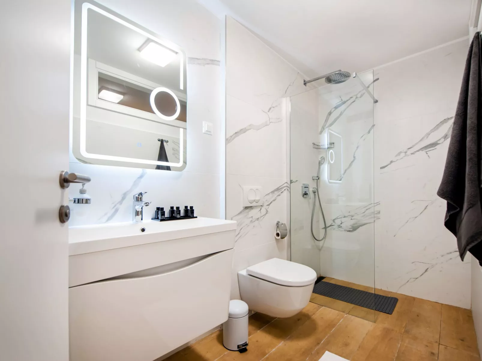 Vom Fischer - Image-tags.info