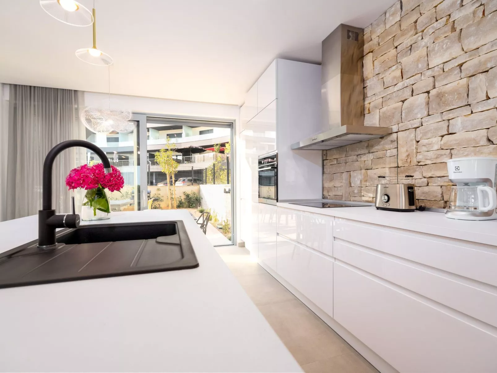 Neue moderne Villa "Smokva 1" mit Pool - Image-tags.info