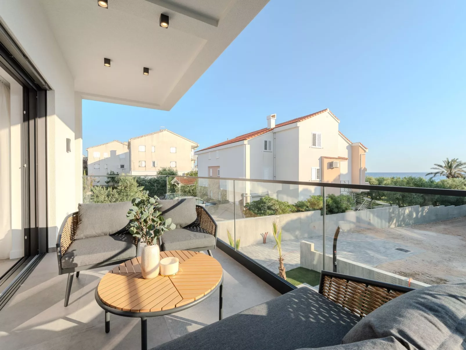 Vier-Schlafzimmer-Wohnung Dantela mit Tauchbecken - Inside