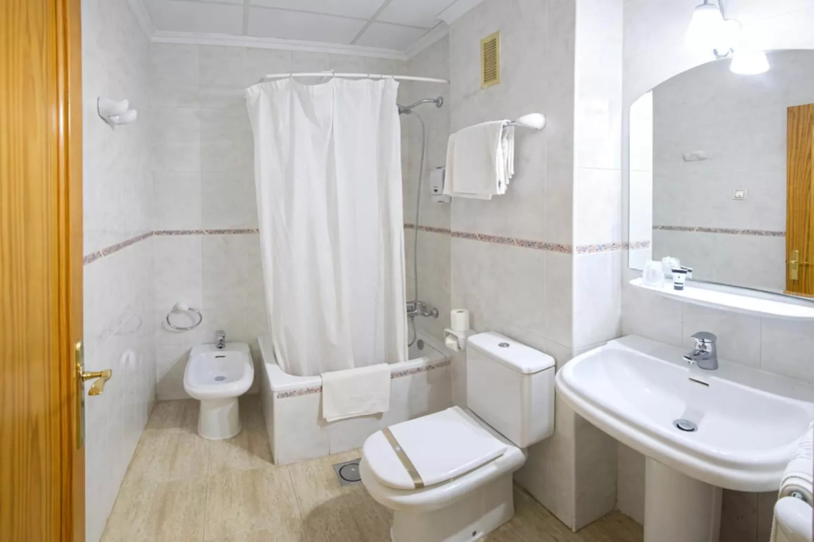 Double Room - Badezimmer