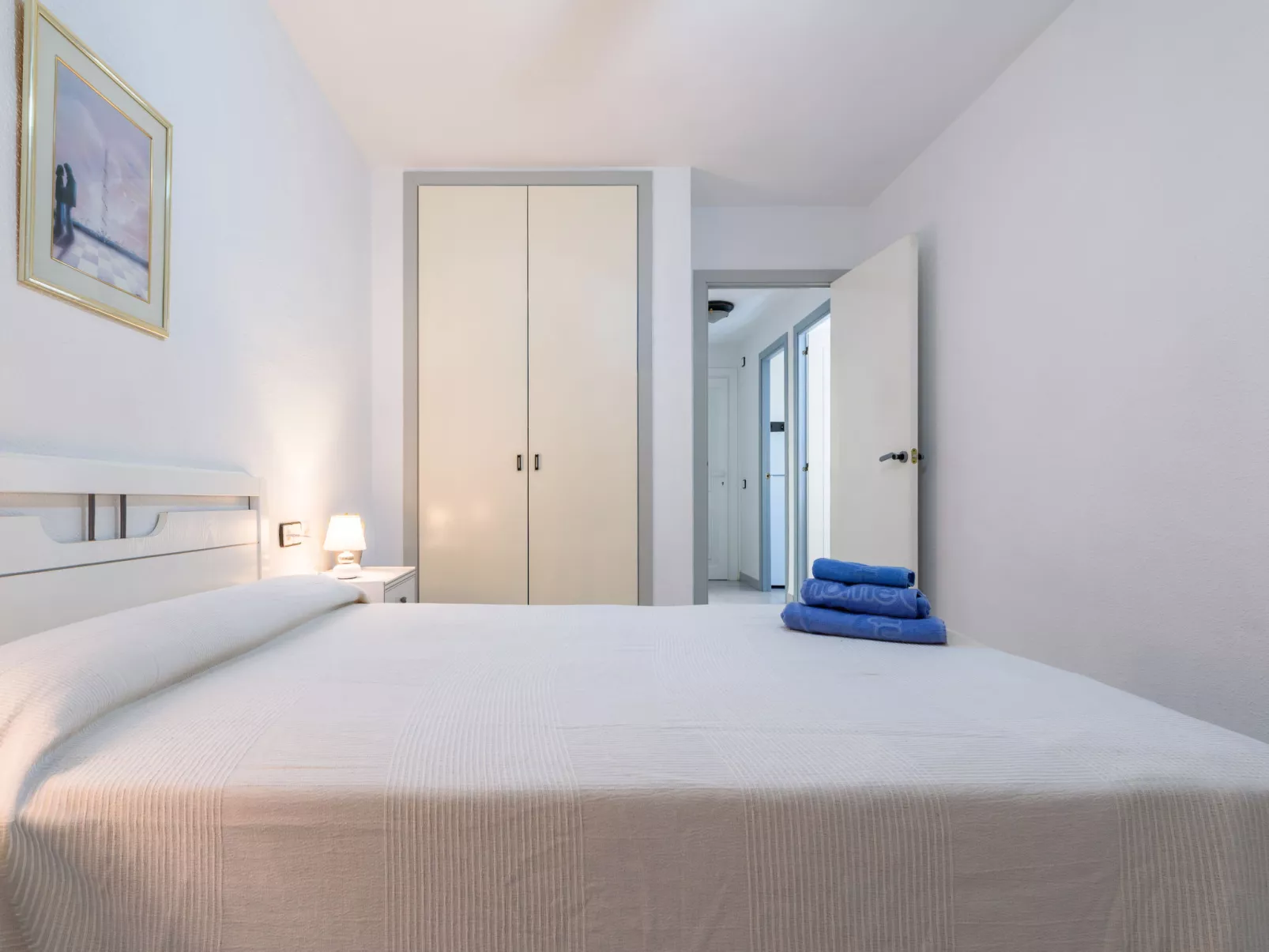 Cambrils Park B - Inside