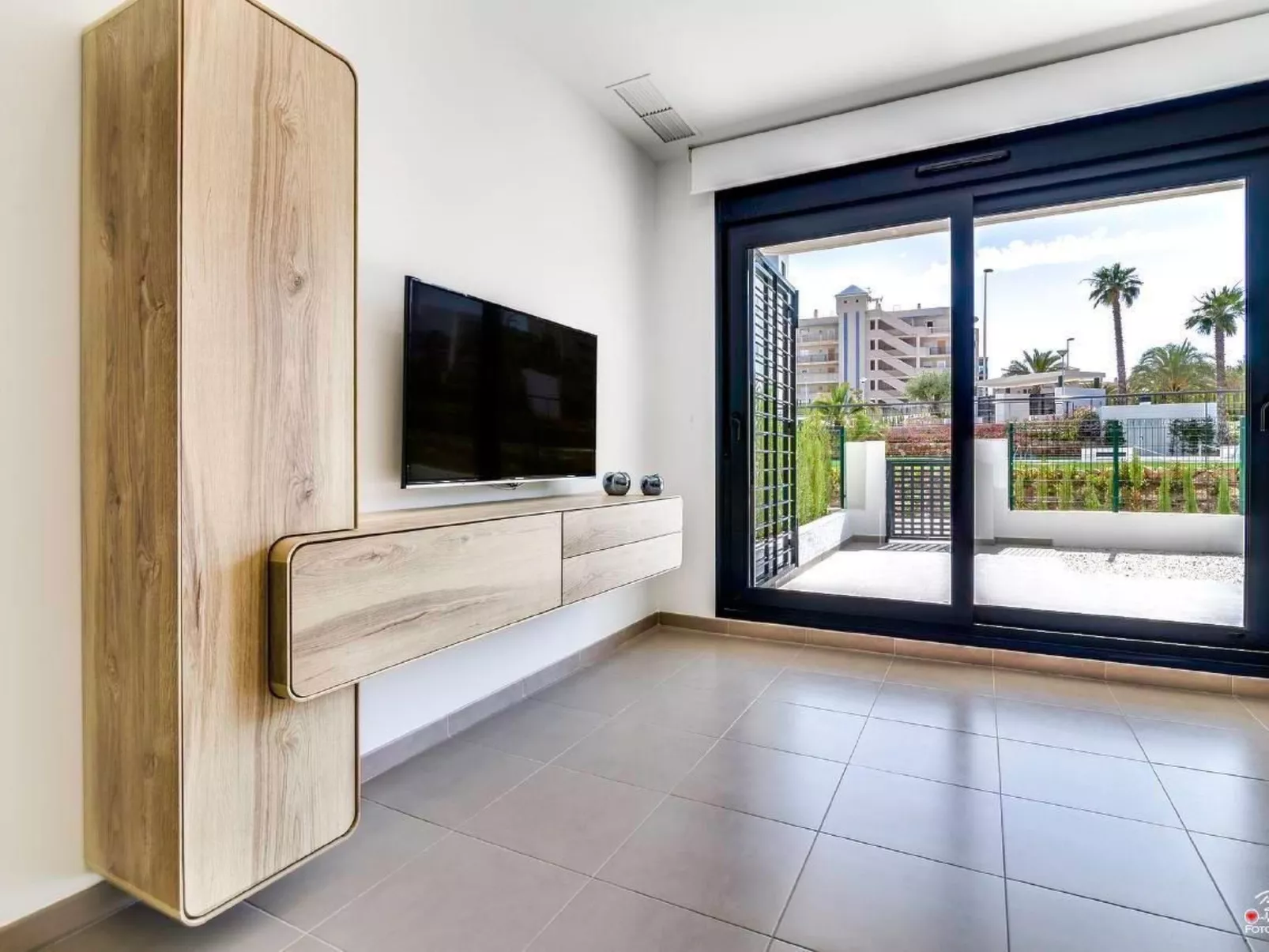 Wohnung "Vino Blanco" mit gemeinschaftlichem Poo - Drinnen