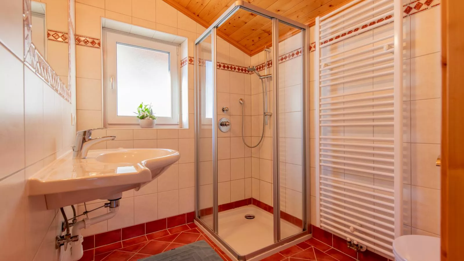 Pehambauer S - Bathroom