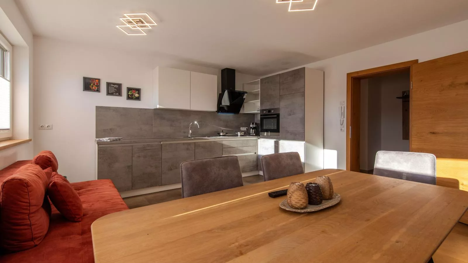 Mountain Apartment - Esszimmer