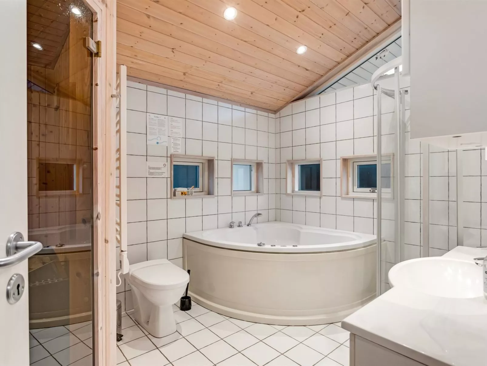 "Garth" - 50m from the sea - Dedans