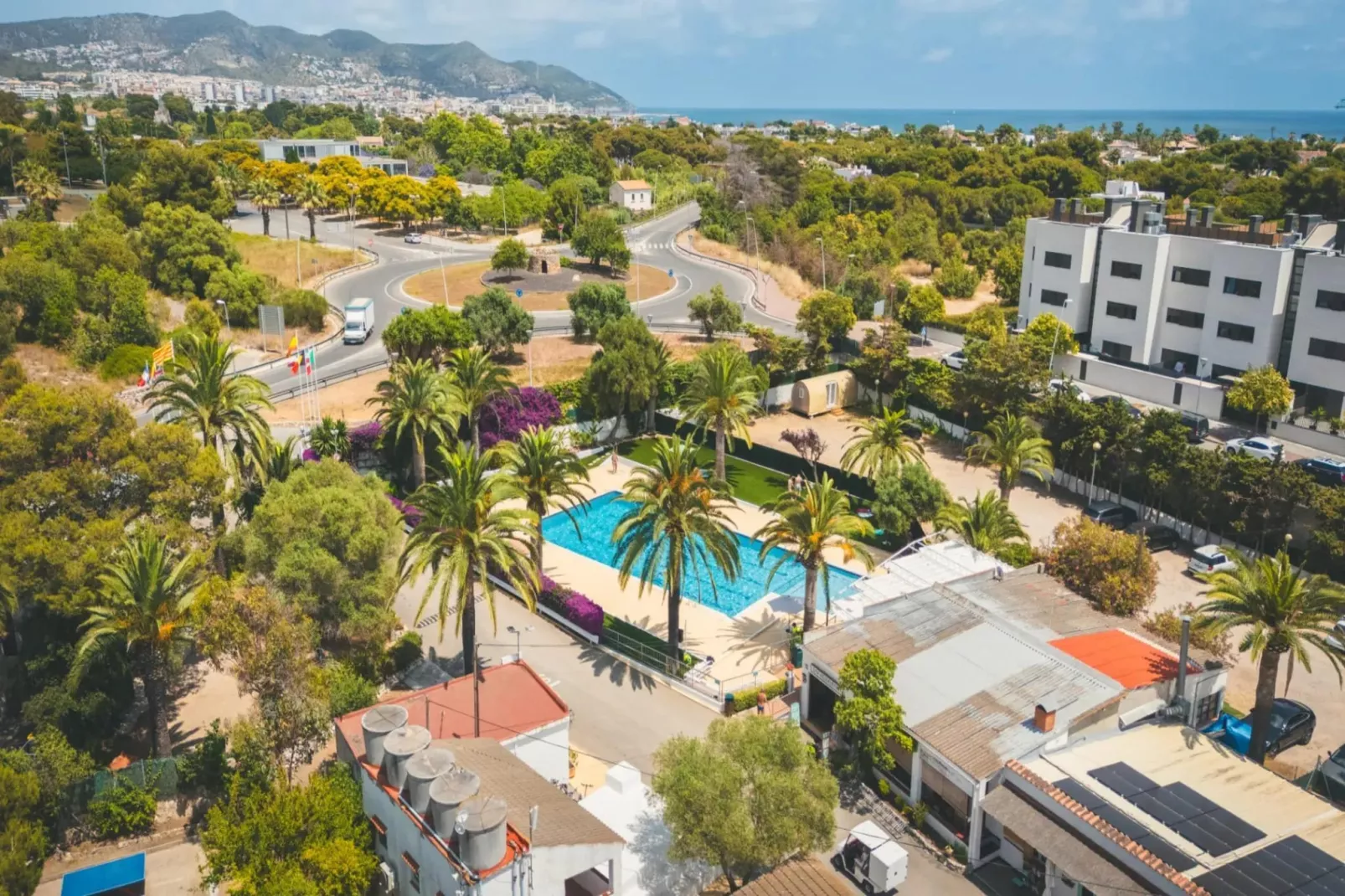 HOLA CAMP SITGES RELAX-Bungalow Superior 4-Areas within 1km in summer