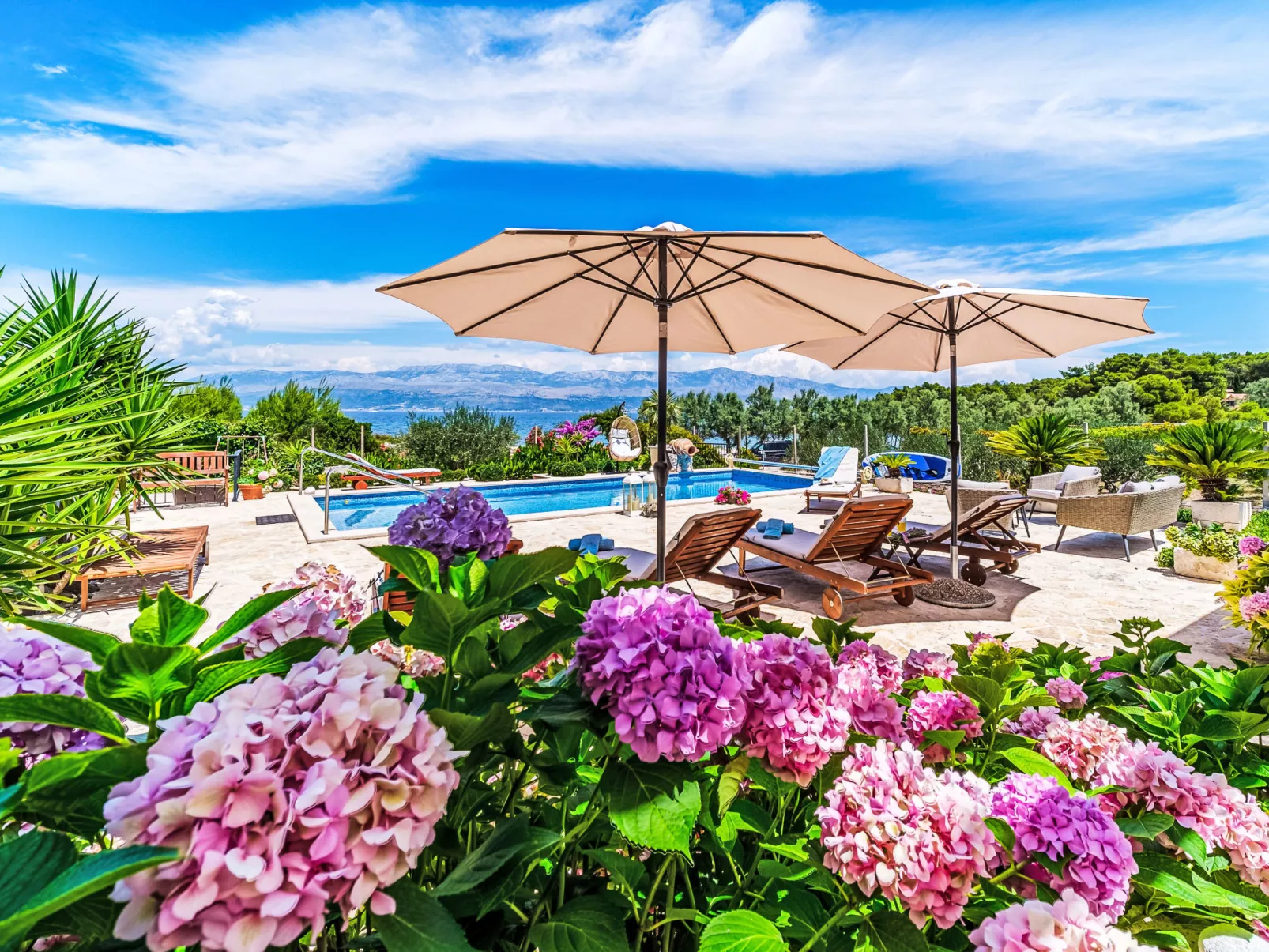 Villa Mutnik-Draußen