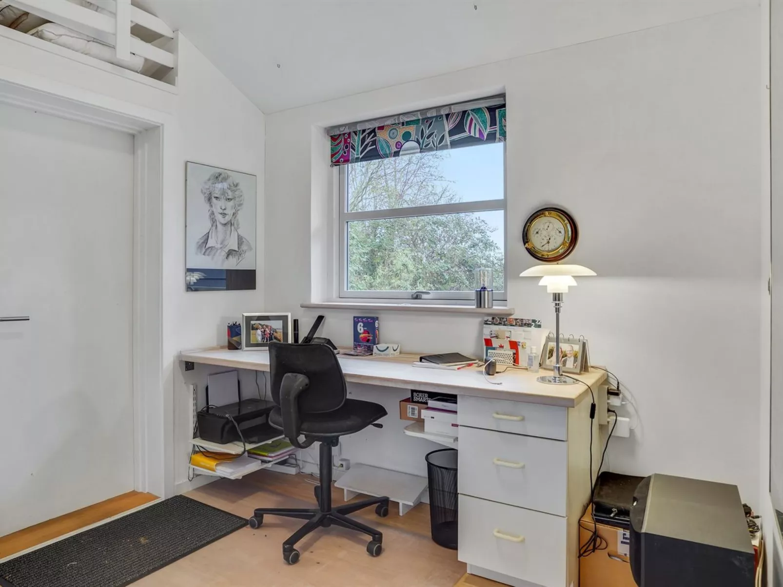 "Lauren" - 200m to the fjord-Drinnen