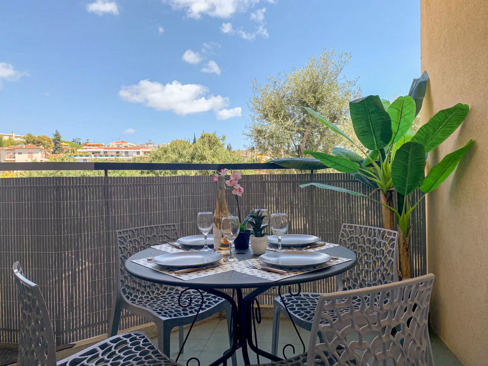 Cimiez Les Pins - Draußen