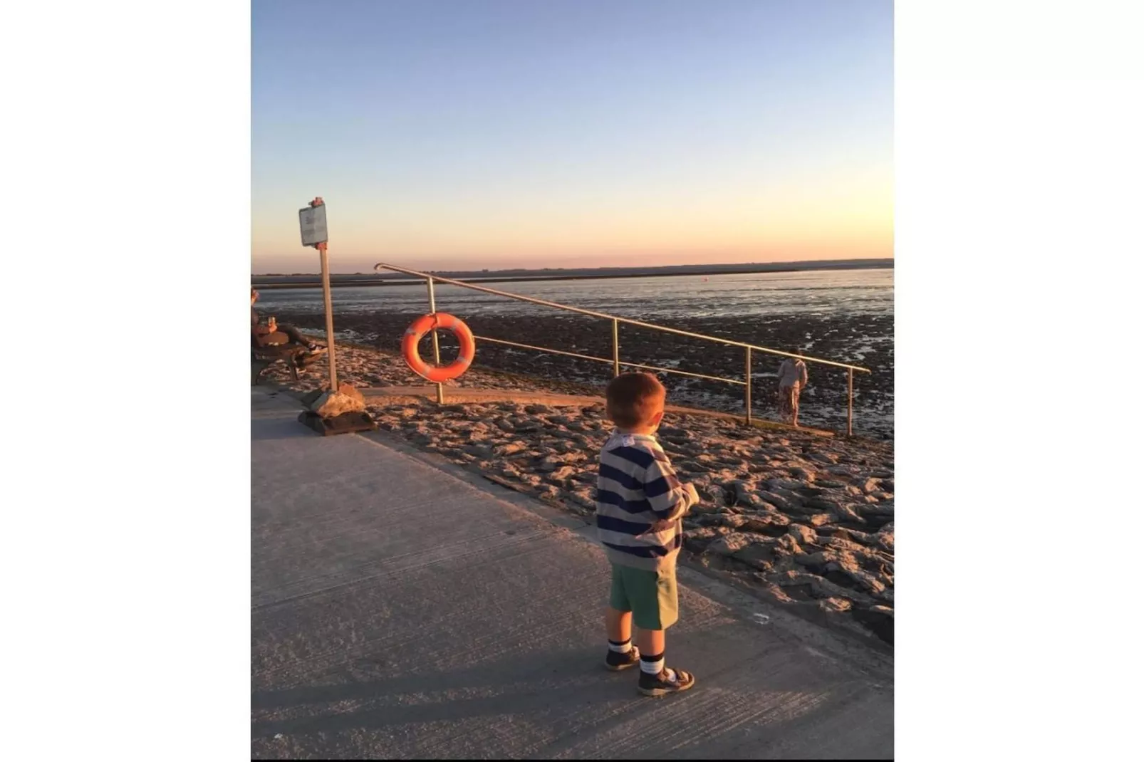 242843-Areas within 5km in summer