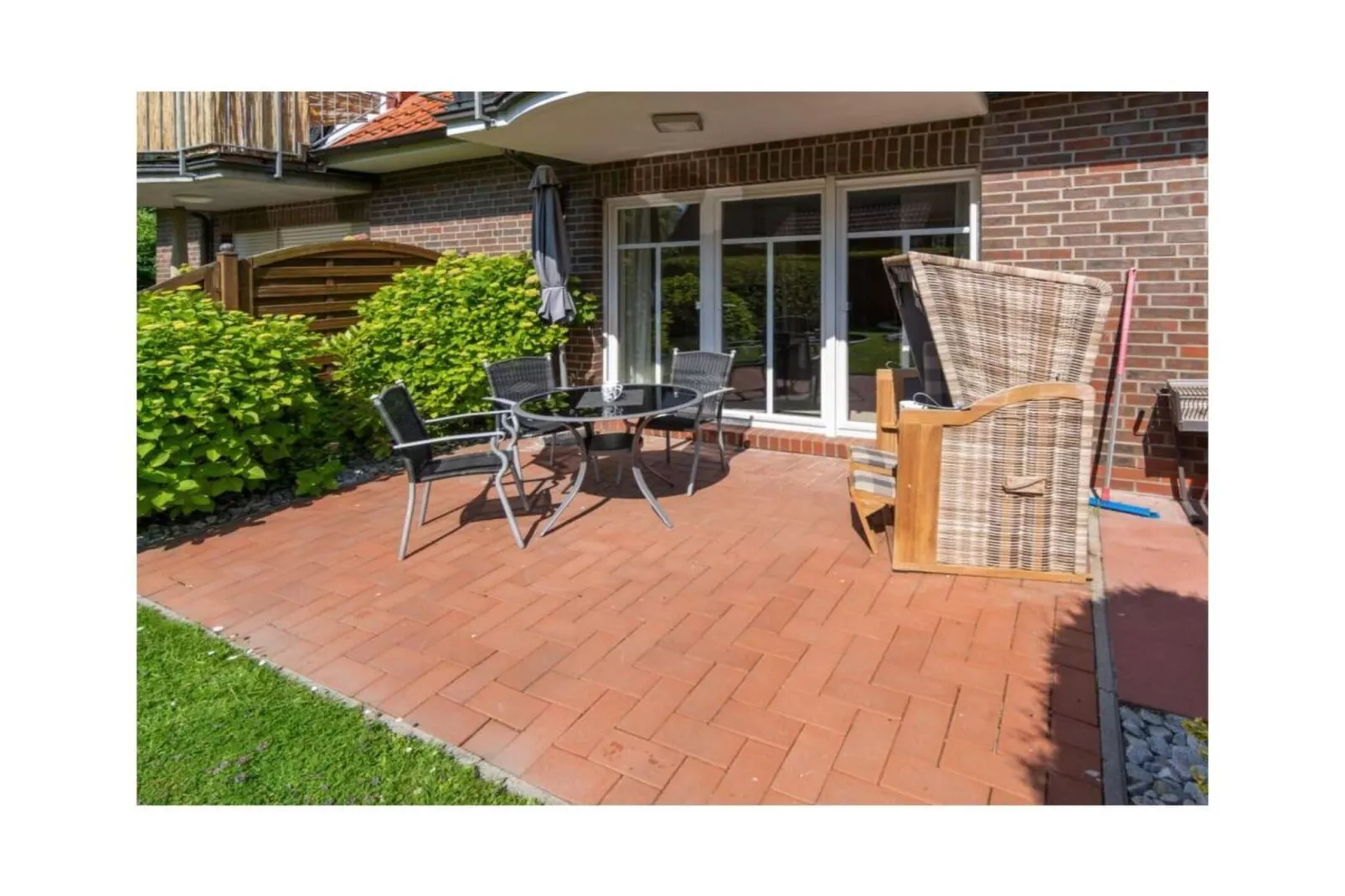 288913-Terrasse / balcon