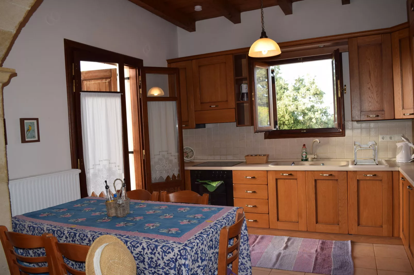 Villa Almond-Dining room