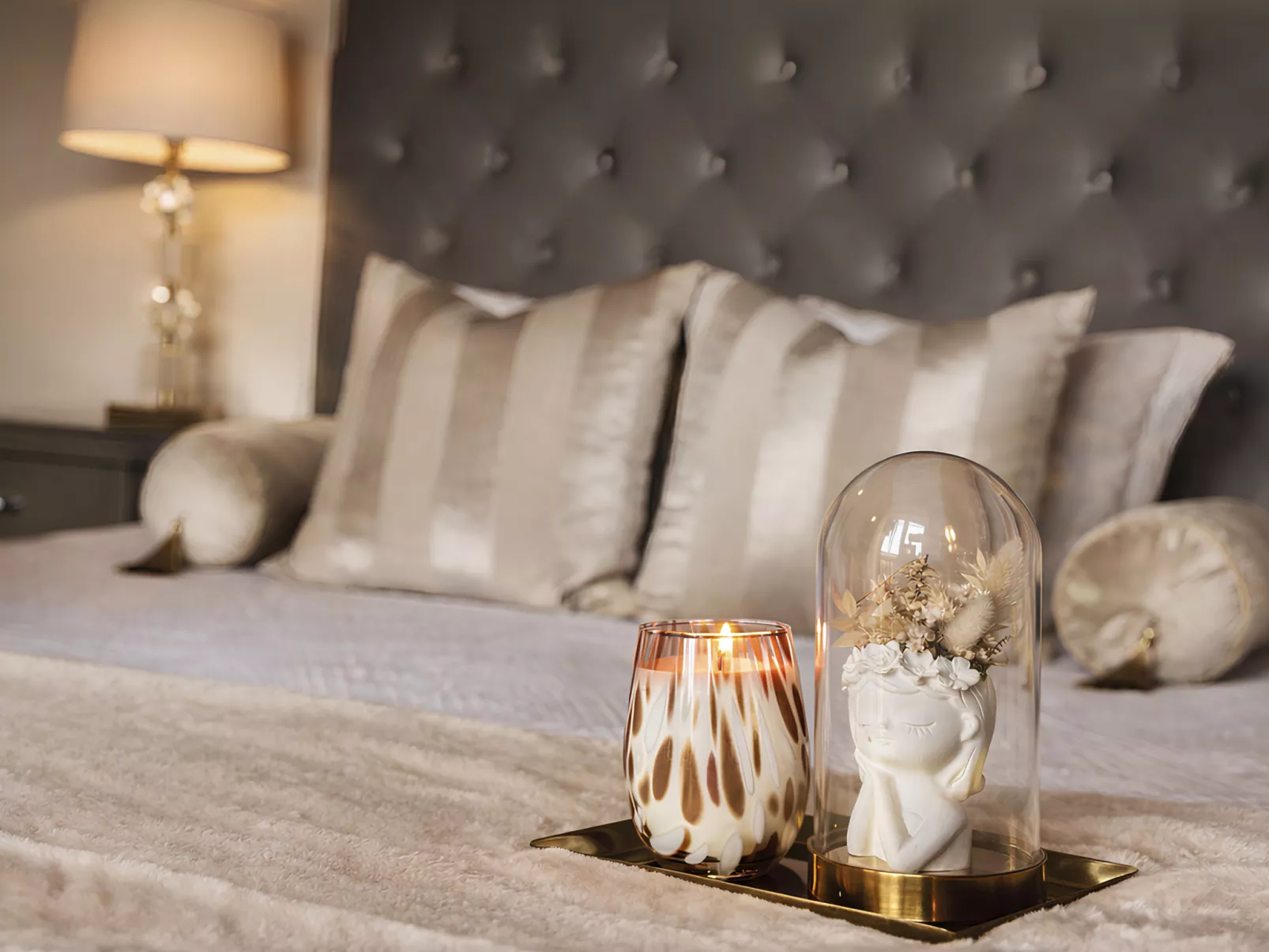 Am Obersalzberg-Inside