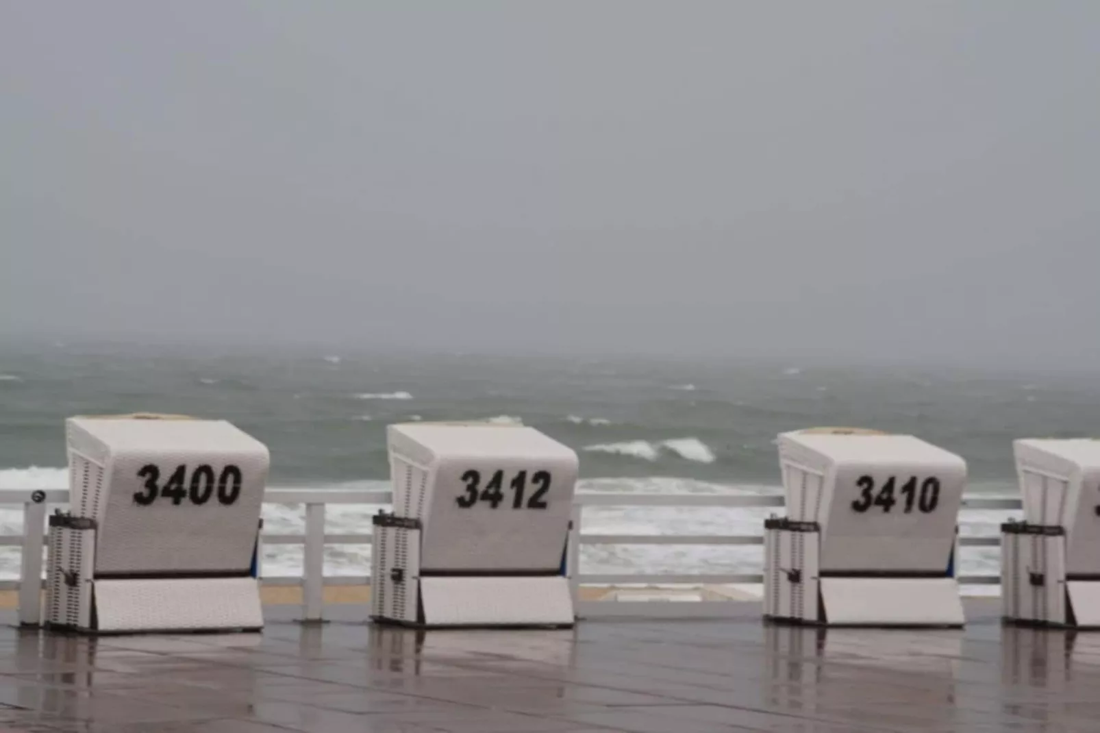 190721-Exterior in summer