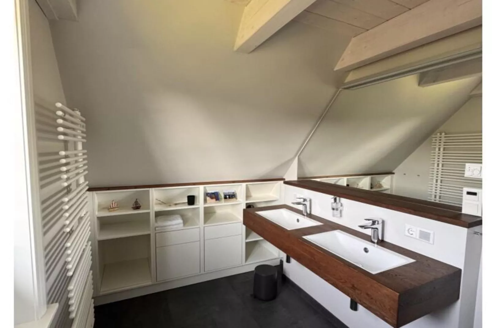 743418-Salle de bain