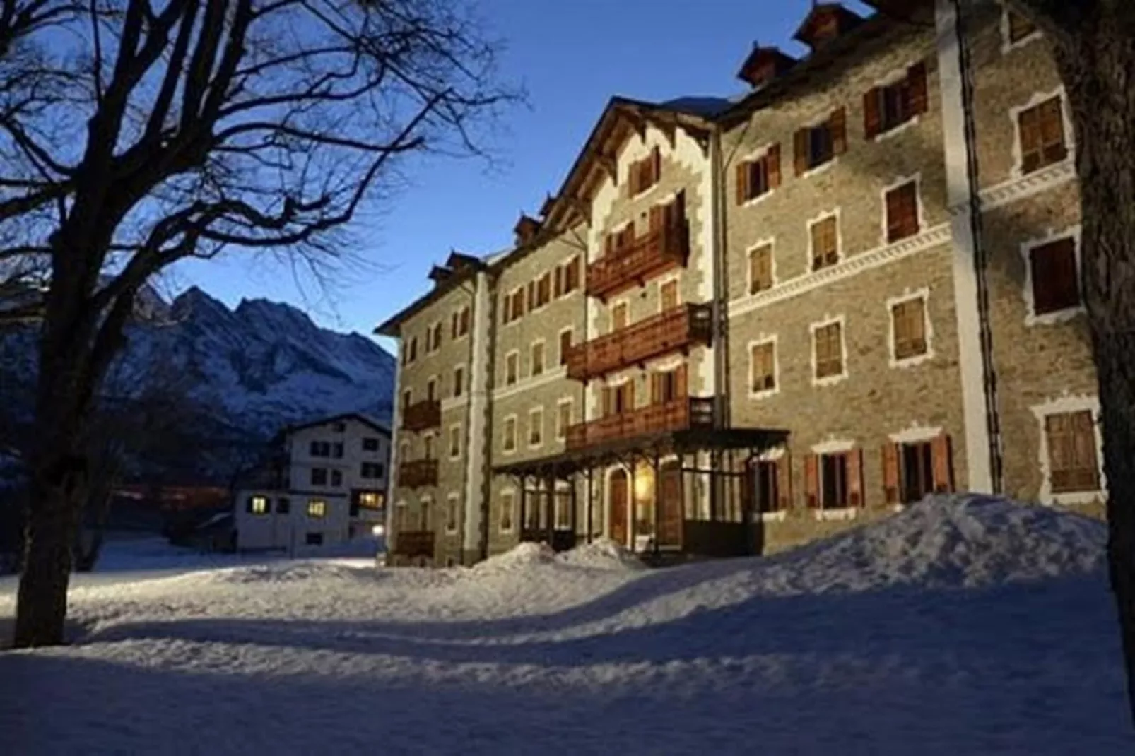 MONO 3 CERESOLE-Exterior in winter