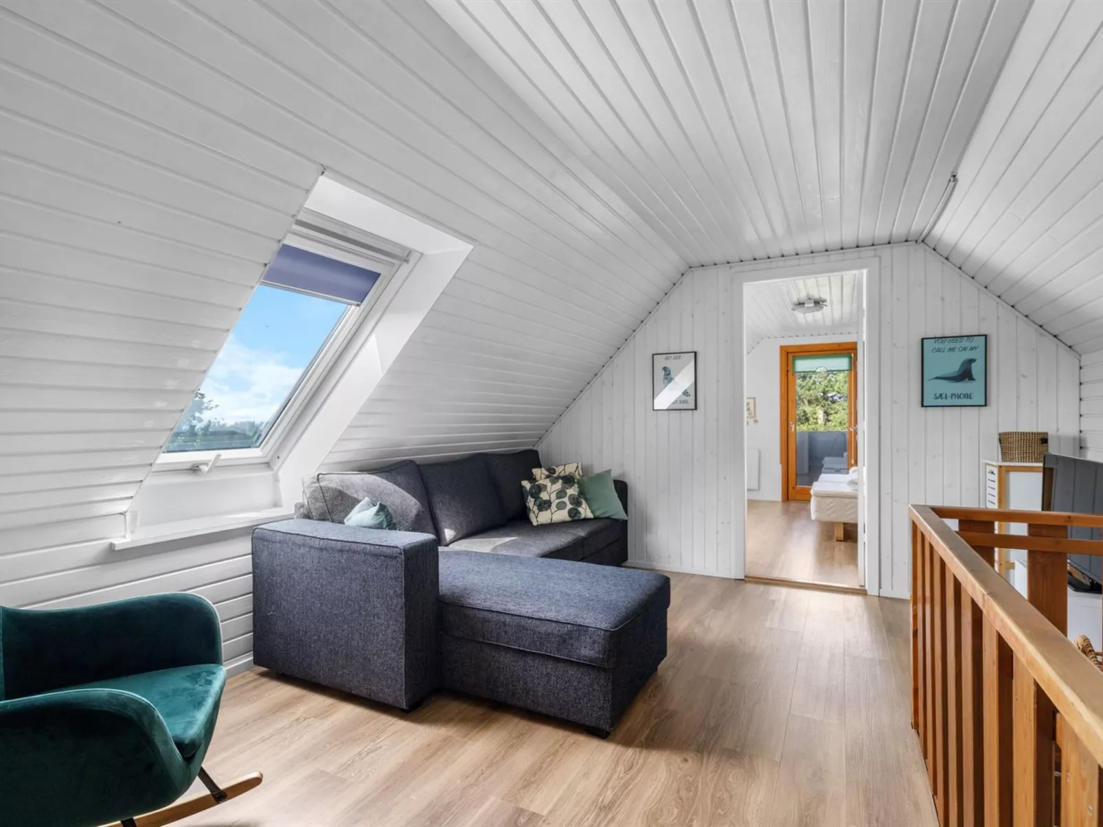 "Ina" - 210m from the sea-Drinnen