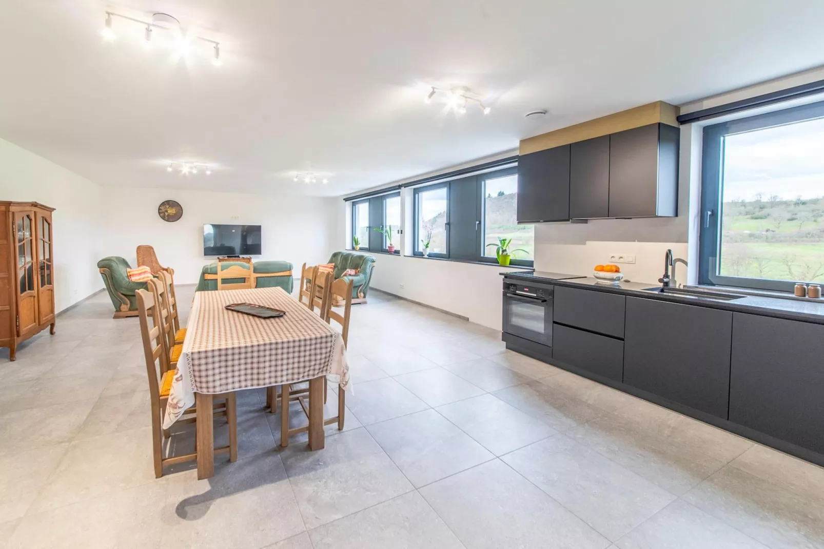 Le vol du milan-Esszimmer