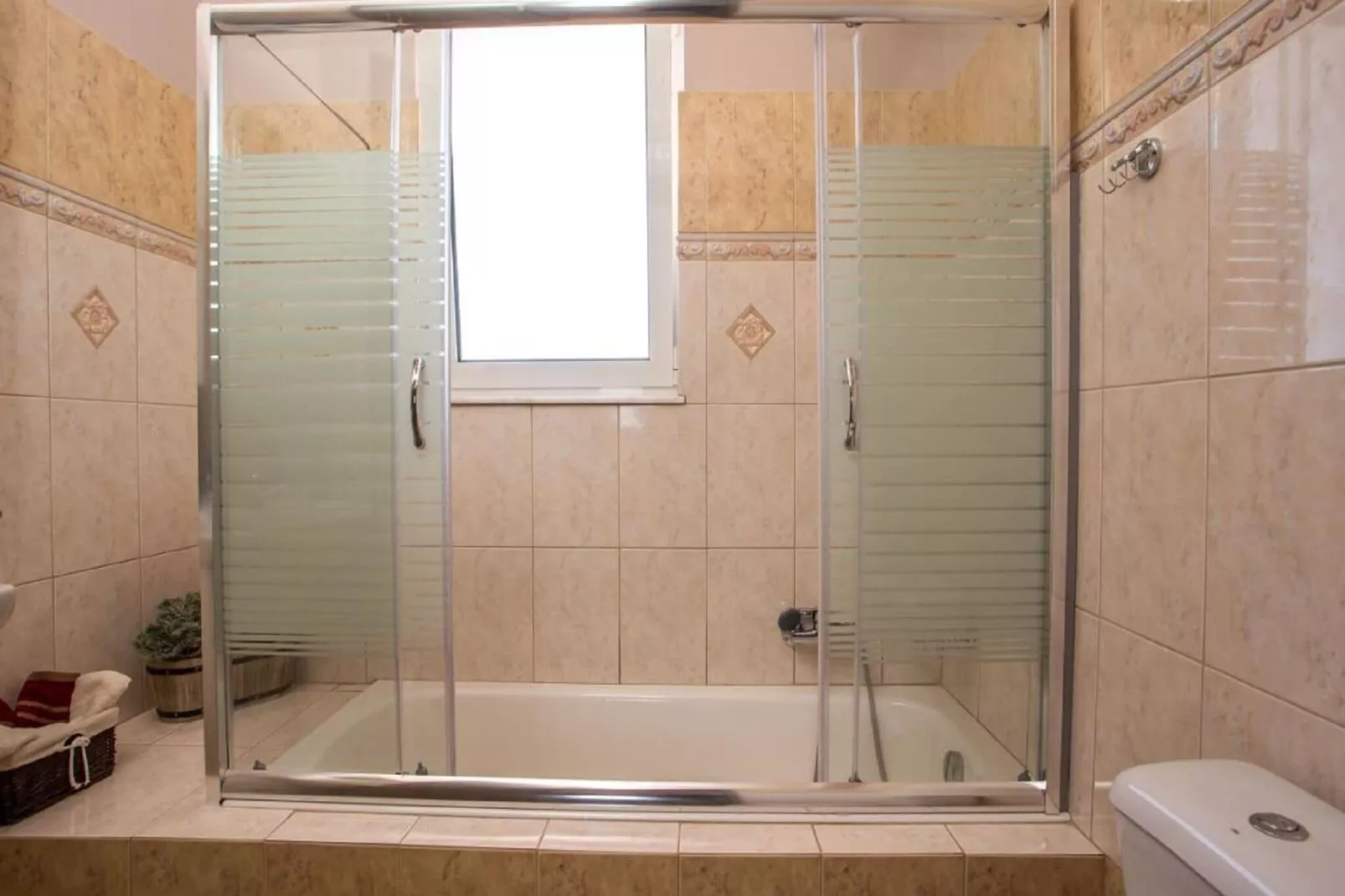 Villa Kalypso Rhodes-Bathroom