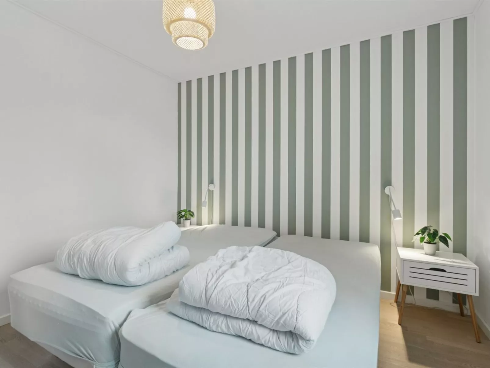 "Yosefin" - 50m from the sea-Dedans