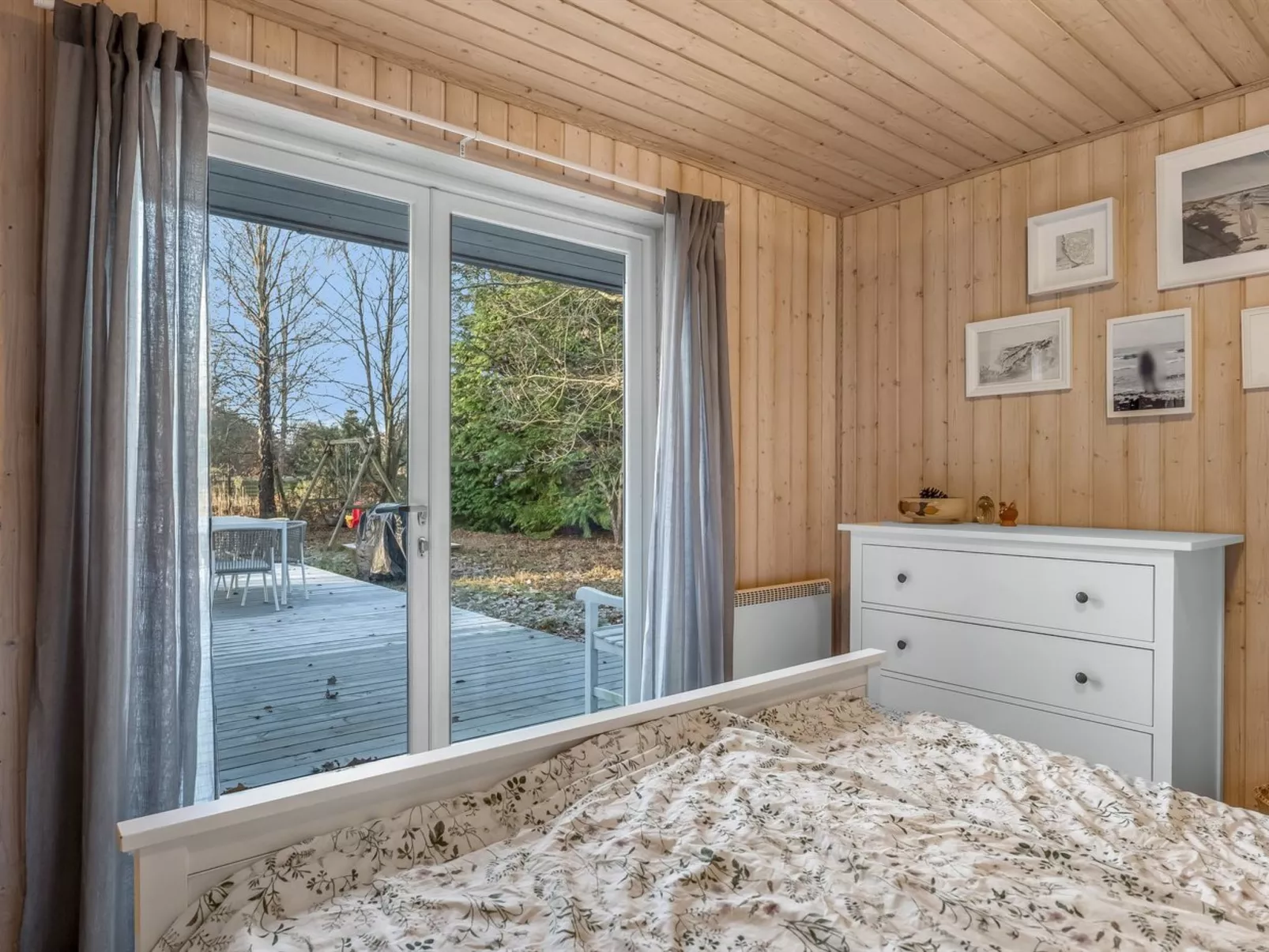 "Åse" - 1.3km from the sea-Drinnen