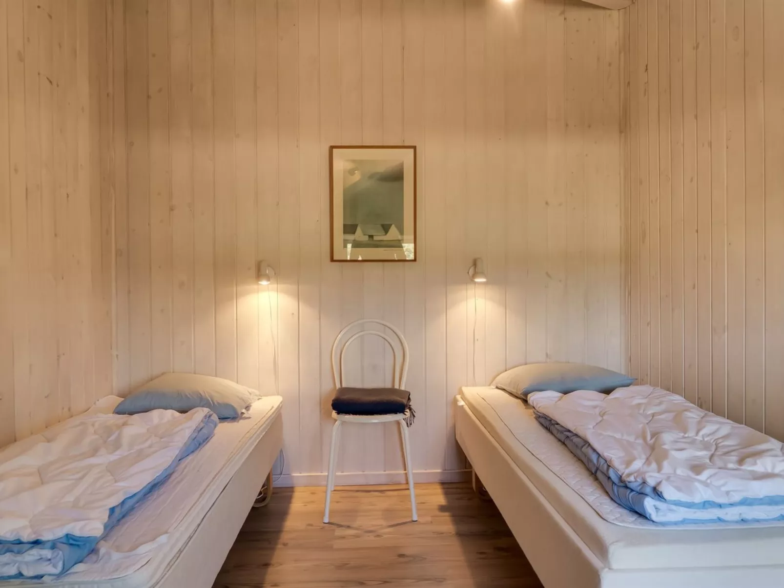 "Annvy" - 875m from the sea - Inside