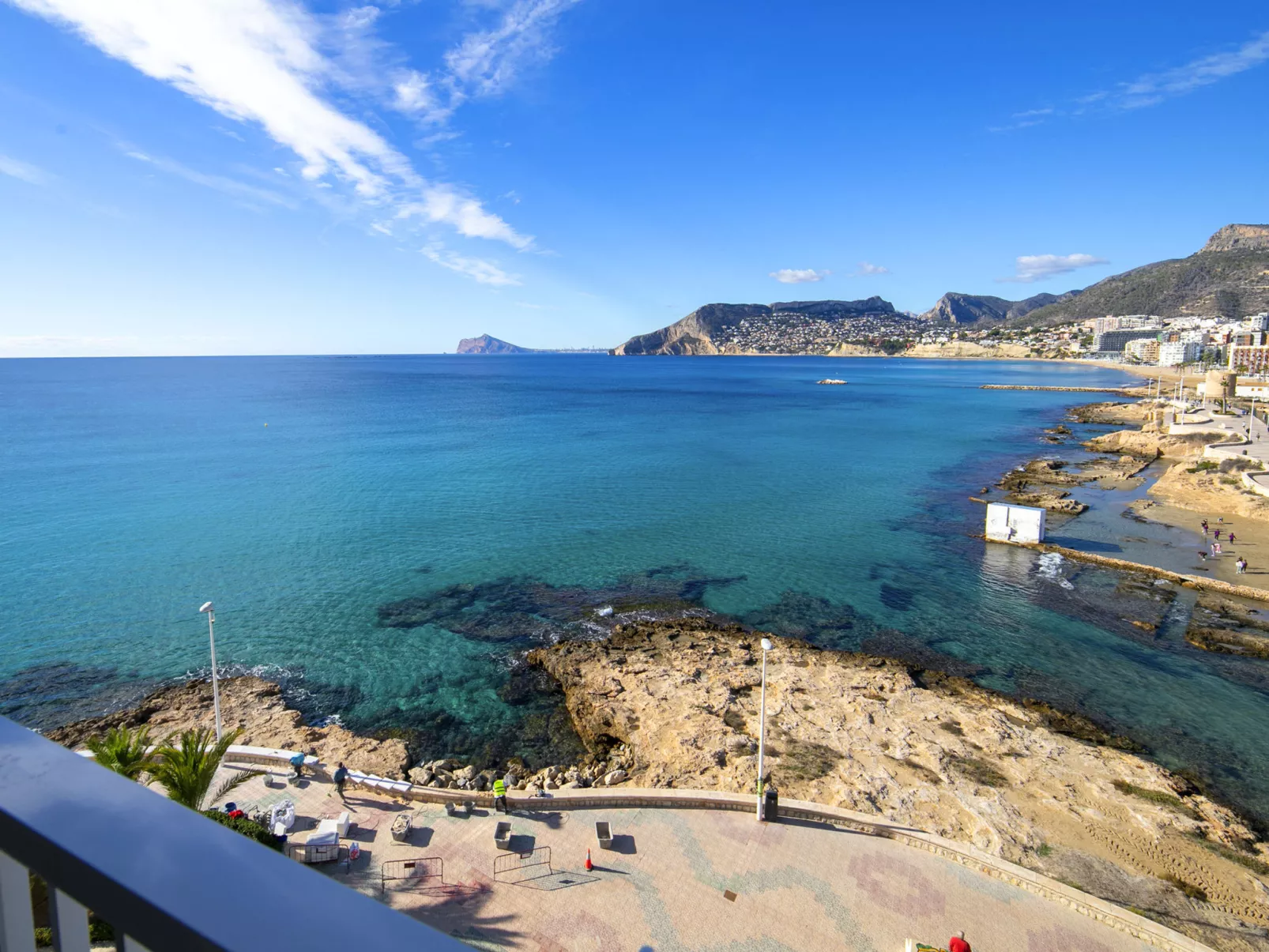 Casita Blanca - Outside