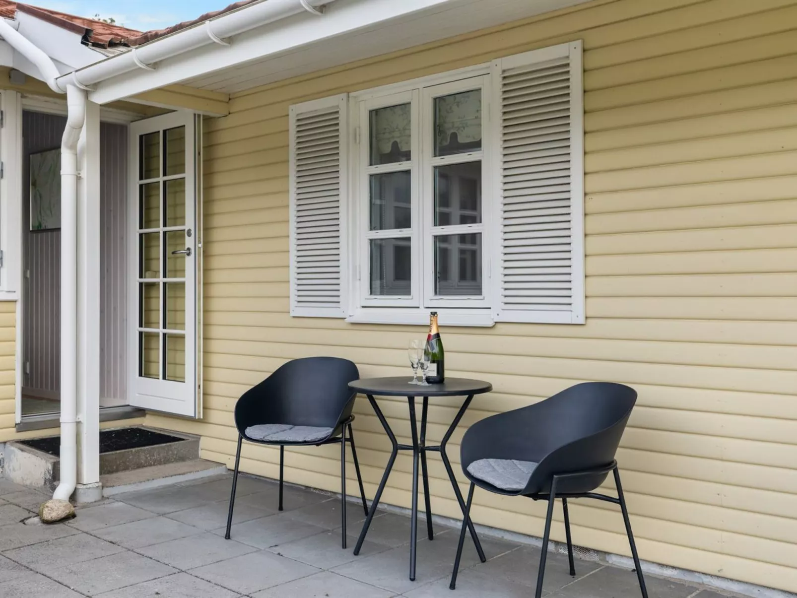 "Lenya" - 60m from the sea - Draußen